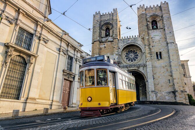 Lisbon Private Full Day Walking Tour - Church of Saint Dominic: the dark stories side of Lisbon
