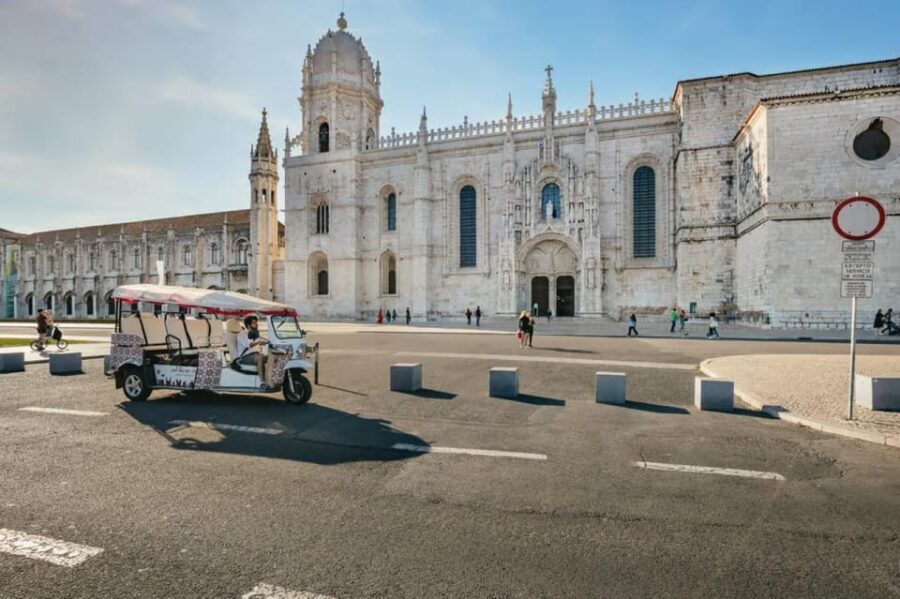 Lisbon: Private Guided Tuk-Tuk Tour with Hotel Pickup - Commerce Square, Rua Cor-de-Rosa, and Mercado da Ribeira at the right time