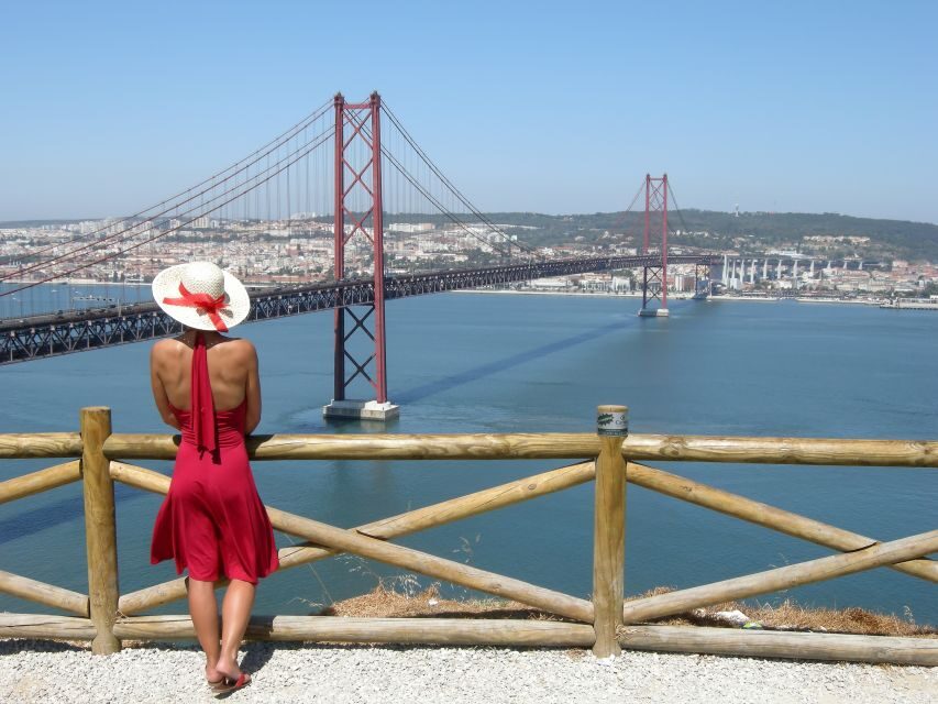 Lisbon: Private Half-Day Tour with Hotel Pickup - Pastéis de Belém tasting (15 minutes): the real Lisbon snack stop