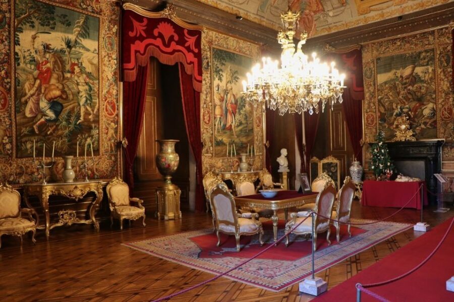 Lisbon: Private Historical Tour to Queluz and Ajuda Palaces - Why a private guide matters more than you think