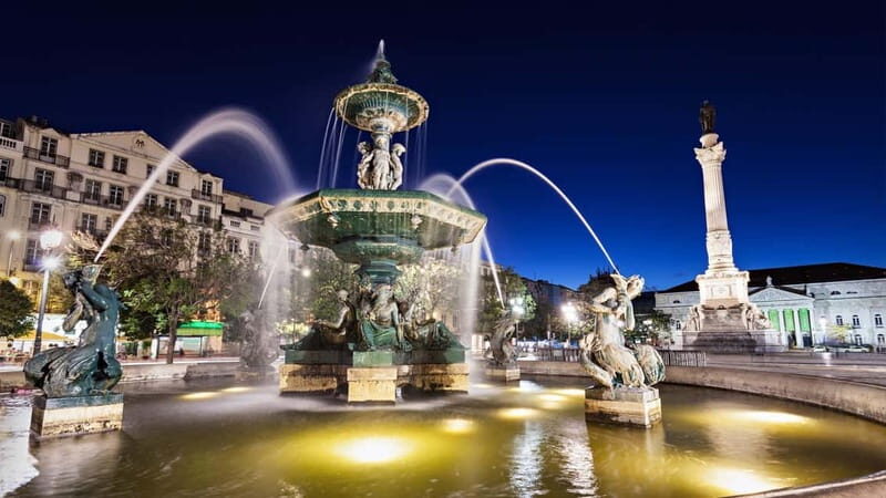 Lisbon: Private Night Tour with Fado Dinner Show - Key points to know before you go