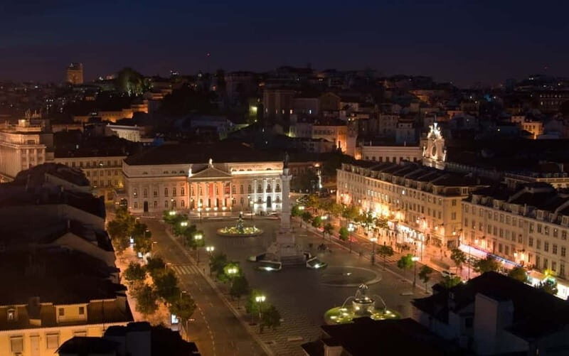 Lisbon: Private Night Tour with Fado Dinner Show - Small planning tips that make a big difference