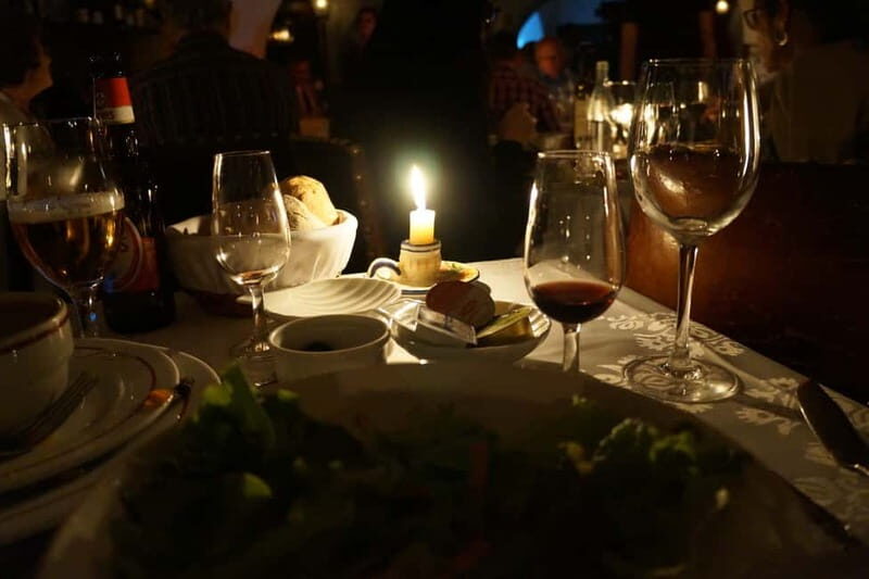 Lisbon: Private Night Tour with Fado Dinner Show - Who should book this Lisbon Fado night tour