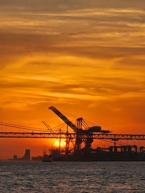 Lisbon: Private Sailboat Tour on the Tagus at Sunset - Monuments from the water: Cristo Rei and the Belém lineup