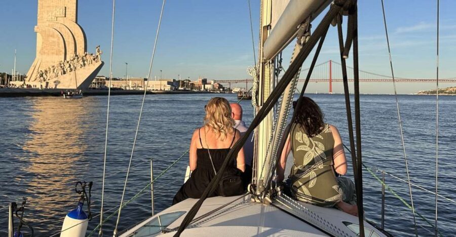 Lisbon: Private sailboat tours on Tagus River - Small practical tips to improve your tour day