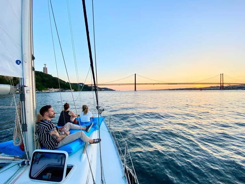 Lisbon: Private Sailing Experience with Locals - Finding the boat: Doca de Alcântara, Gate 1