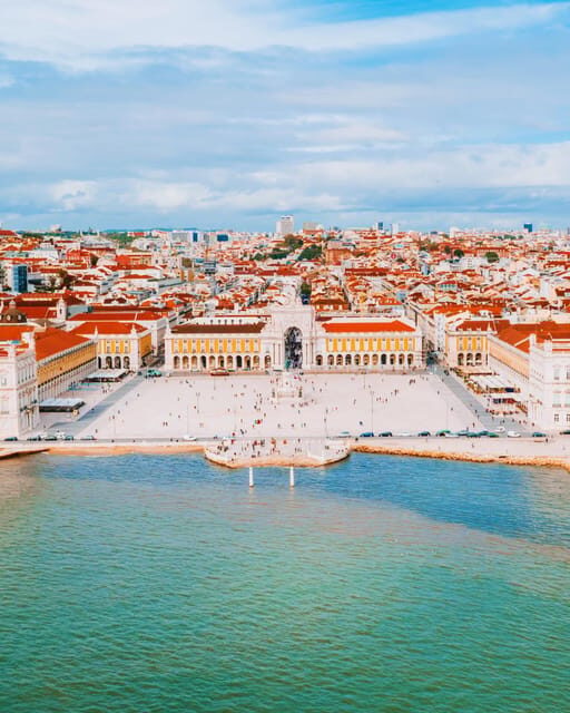 Lisbon: Private Sightseeing Tour by TukTuk - Santa Justa Lift and São Pedro de Alcântara: the city-center showpieces