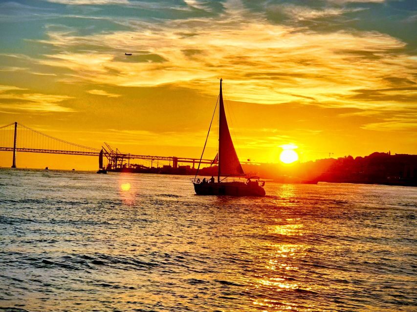 Lisbon: Private Sunset Cruise with Portuguese Wine - Why the Tagus sunset feels special (even if you’ve seen Lisbon photos)