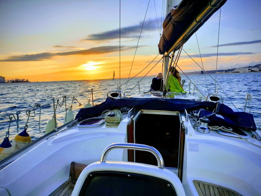 Lisbon: Private Sunset Cruise with Portuguese Wine - Getting on board at Pypas Cruises, and the short safety start