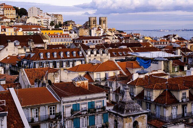 Lisbon Private Tour (2 Hours) by Electric Tuk Tuk - Convento do Carmo and the rooftop-less ruin effect