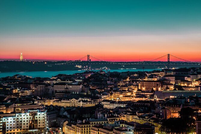 Lisbon Private Tour (2 Hours) by Electric Tuk Tuk - Finishing views: São Pedro de Alcântára and the river square by King José I