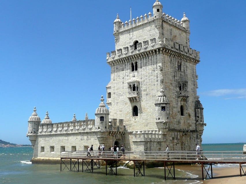 Lisbon: Private Tour by Tuk Tuk - Miradouro Time: Eduardo VII to Sao Pedro de Alcantara to Portas do Sol