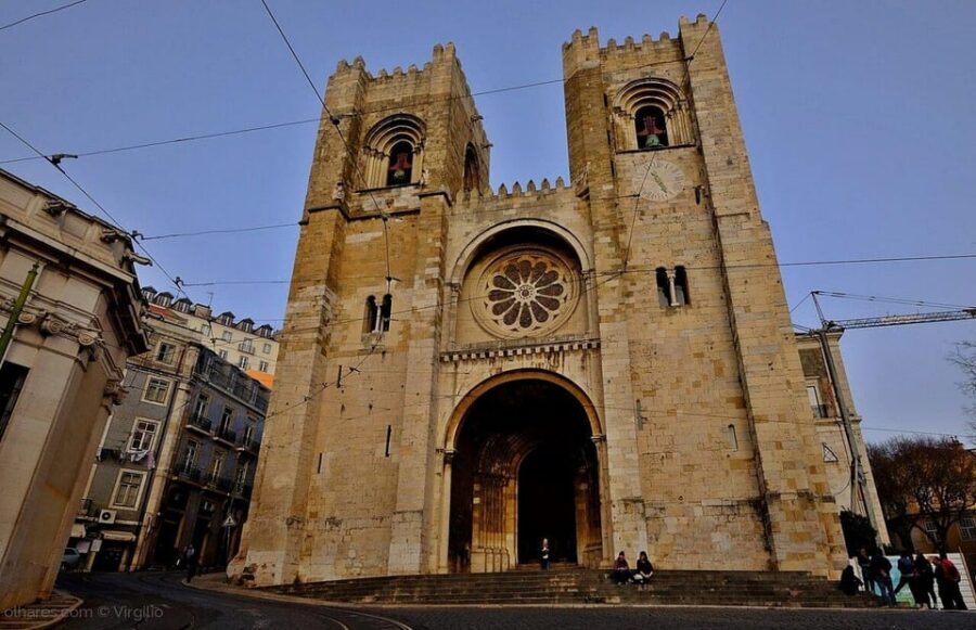 Lisbon: Private Tour by Tuk Tuk - Praca do Comercio: The Long Square and King José I’s Symbolic Moment