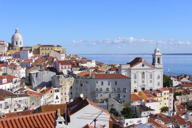 Lisbon Private Tour - The best introduction to the city - Portas do Sol and Santa Luzia: Viewpoints You’ll Want to Revisit
