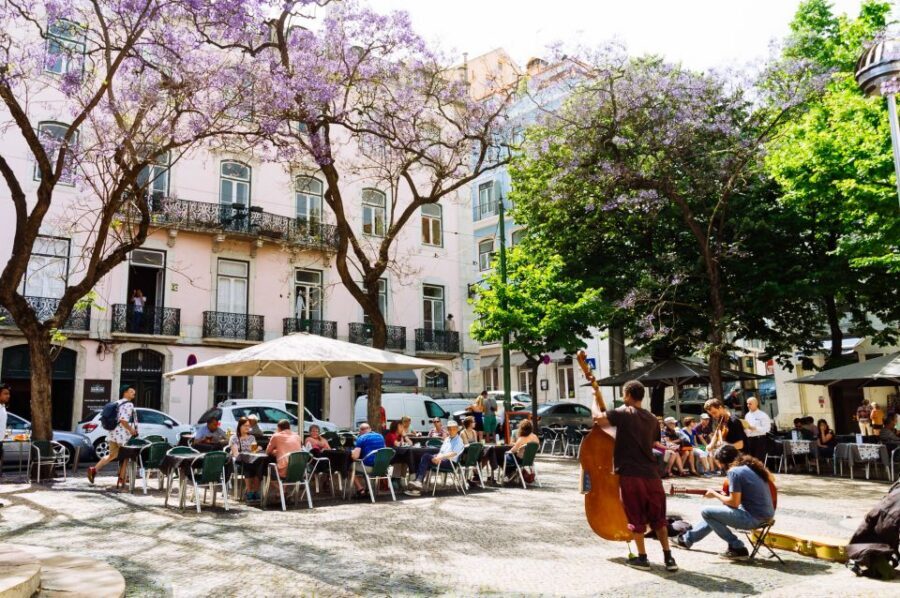 Lisbon: Private Tour with Locals – Highlights & Hidden Gems - Church of São Roque: where culture meets the walking route