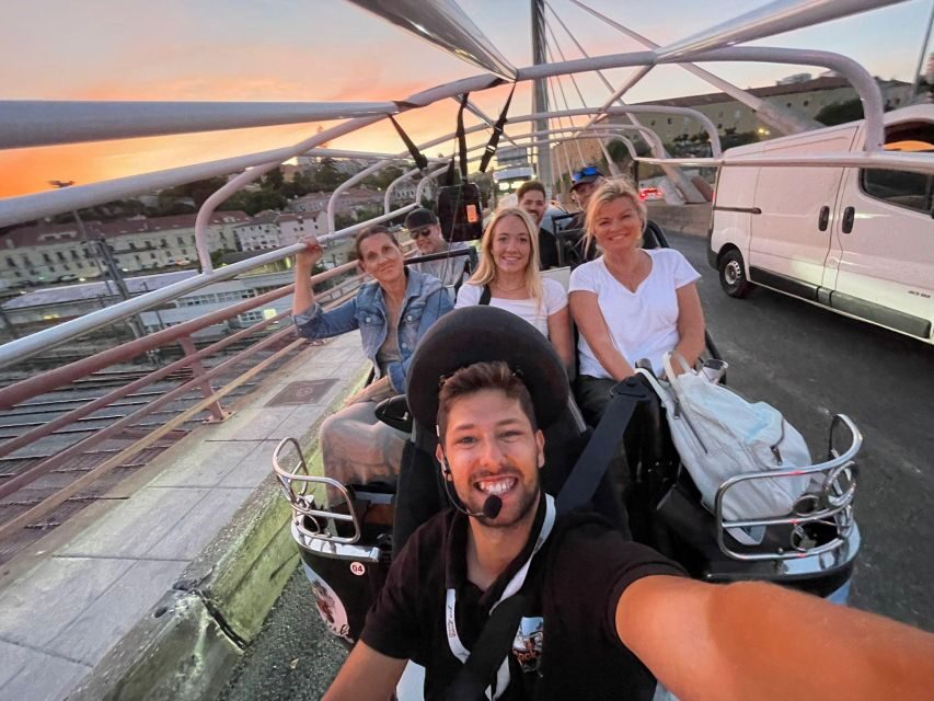Lisbon: Private Tuk-Tuk Tour - Senhora do Monte Miradouro and the Alfama Street-Walk