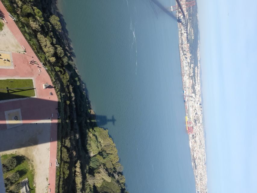 Lisbon: Private Tuk Tuk Tour Christ the King & Abril Bridge - Entering Lisbon’s best angles in just 2 hours
