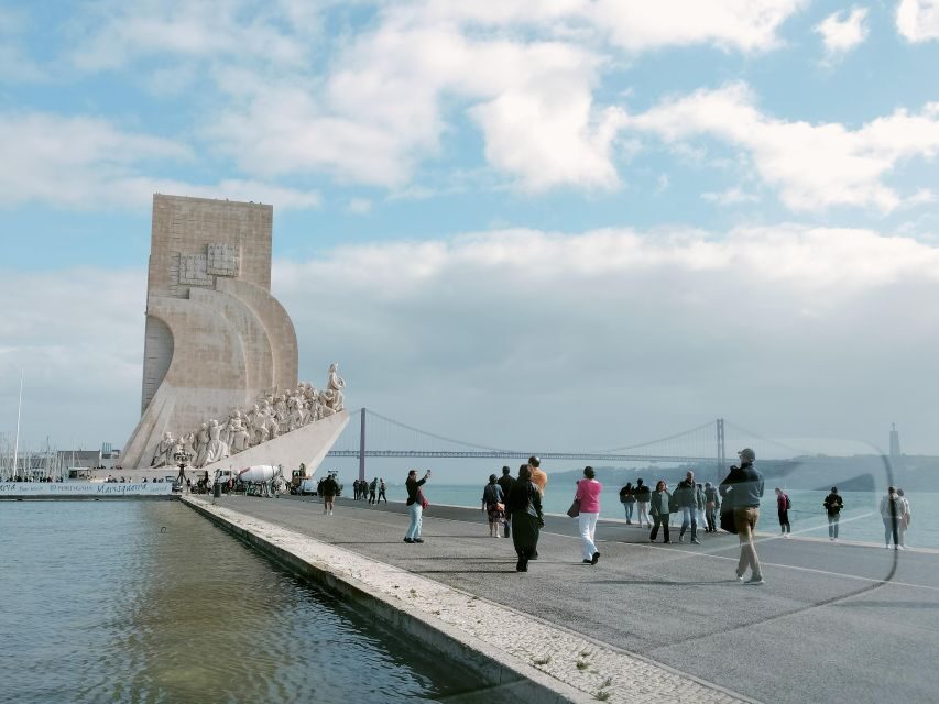Lisbon: Rent a Private Car with Driver & Plan Your Tour. - Fátima and Nazaré: the spiritual stop and the wave-view stop