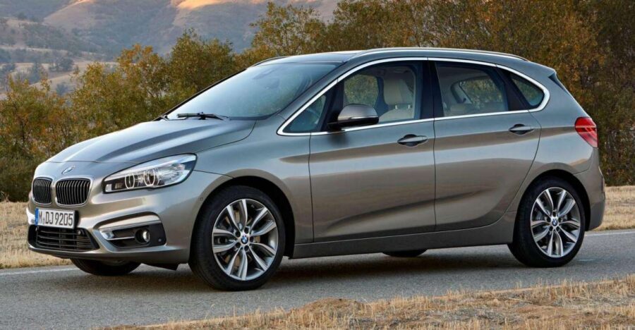 Lisbon: Rent a Private Car with Driver & Plan Your Tour. - How the day runs: pickup options, luggage room, and real driver help