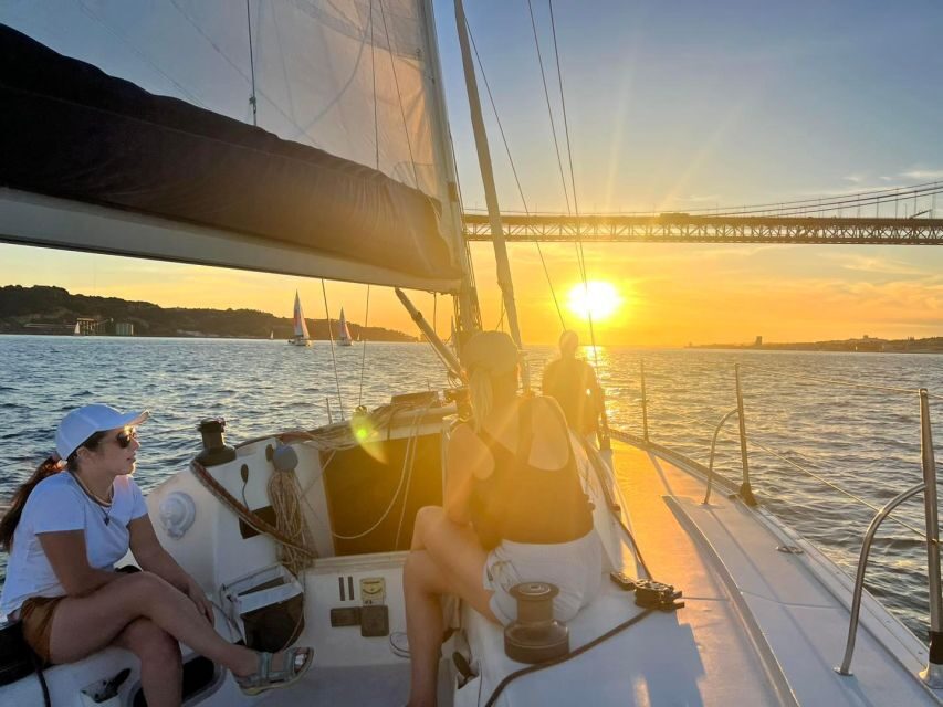 Lisbon: Sailing Sunset - What the crew adds: from sailing basics to real Lisbon conversations