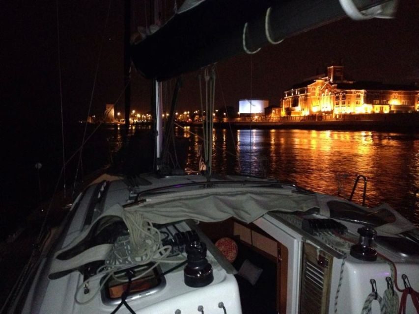 Lisbon: Sailing Tour by Night - Boat Size: Why It Changes the Feel