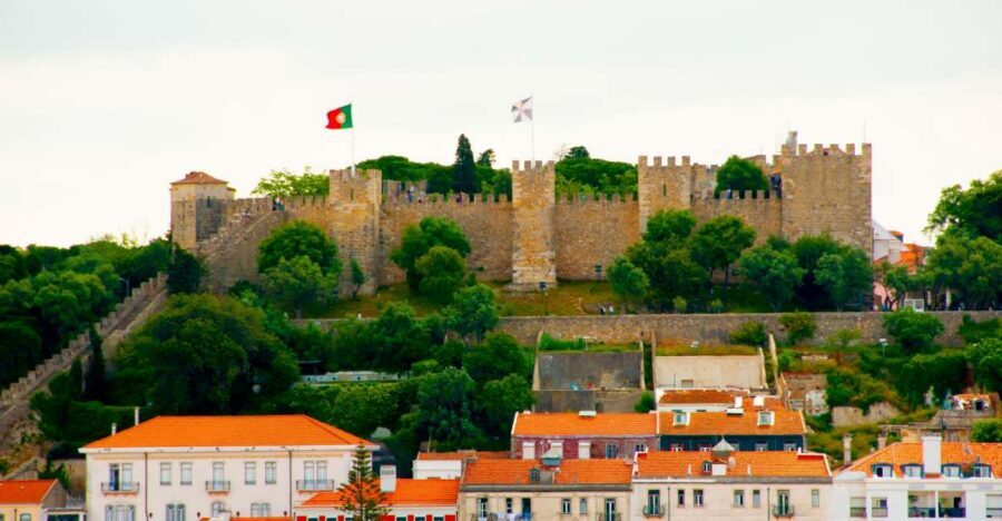 Lisbon: Saint George's Castle Entry & City Self-Guided Tours - Who this fits best (and who should consider another plan)