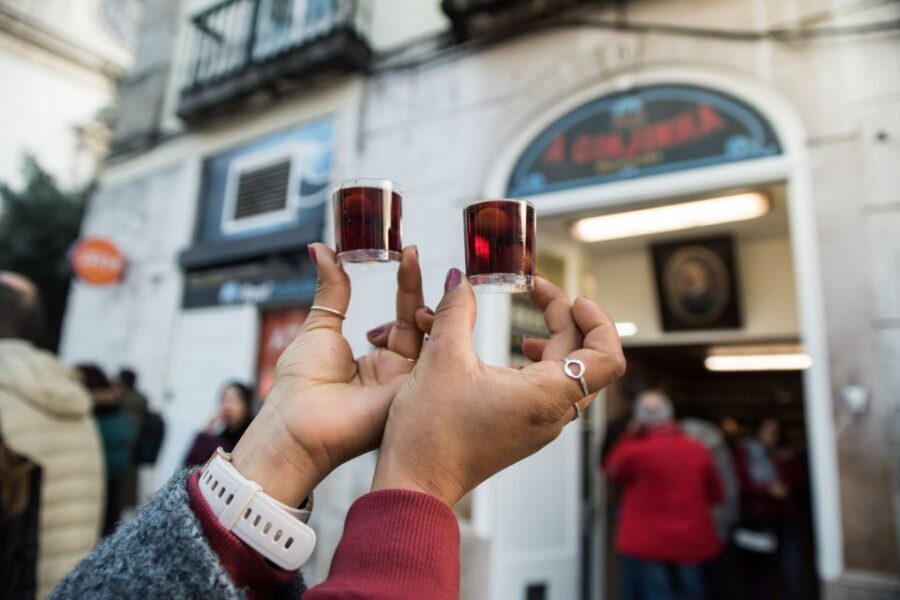 Lisbon: See Lisbon Like a Local on a Private Walking Tour - Key things you’ll like on this Lisbon private walking tour