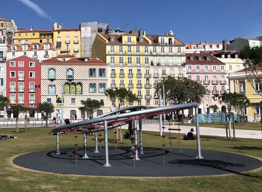 Lisbon: Segway Super Tour - Rossio and Chiado: where your Segway day turns into an easier next day