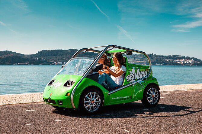 Lisbon Self-Drive Sightseeing Tour in an Electric Car - Park of Nations, São Luís Theater, and the Botanic Garden loop