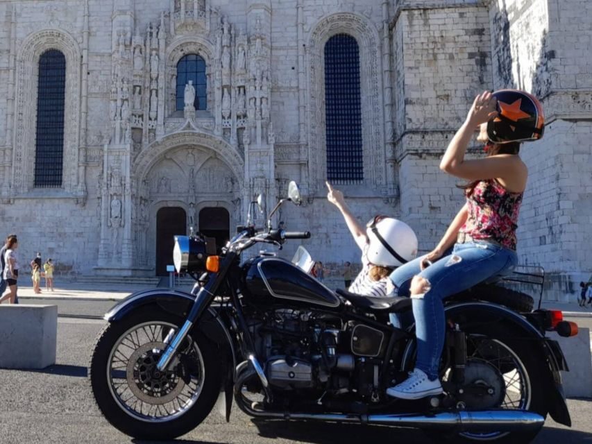 Lisbon: Sidecar Tour - Seats, pickup, and the pace in real life