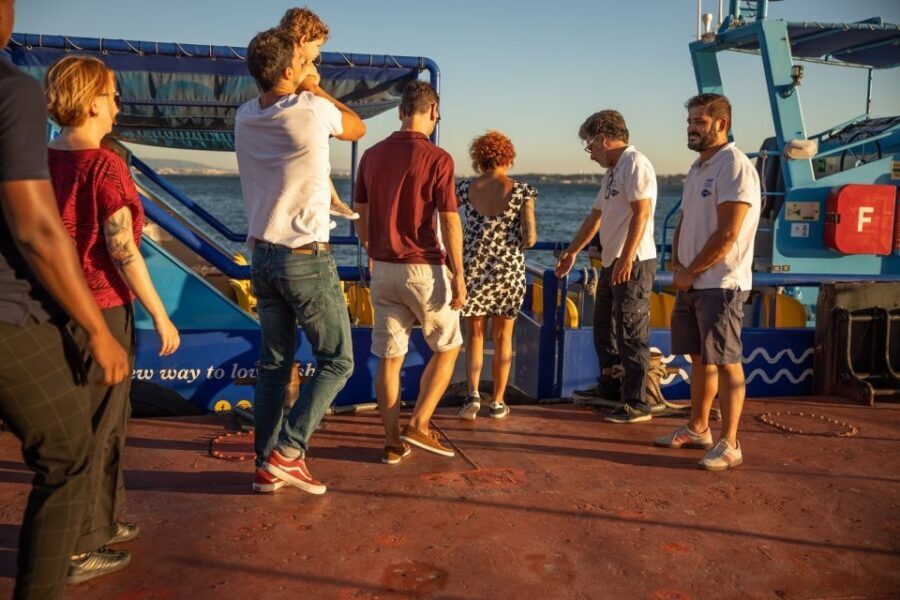 Lisbon: Sightseeing Boat Tour with Hop-On Hop-Off Option - The Belém stop: a short walk, a classic pastry, and great photo timing