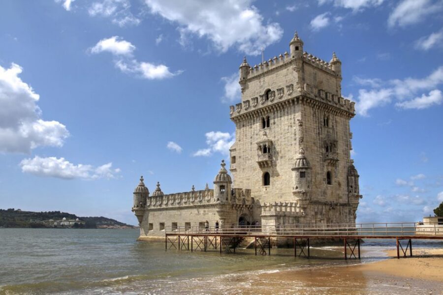 Lisbon & Sintra: Full-Day Private Tour - Rossio, Avenue da Liberdade, and Lisbon’s big-city feel