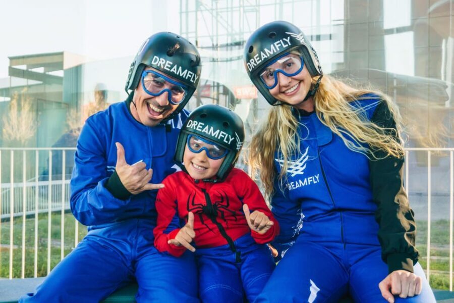 Lisbon/Sintra: Indoor Skydiving Experience - What to wear and bring so the experience feels easy