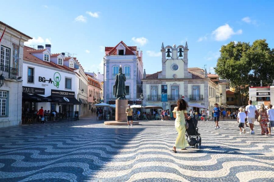 Lisbon: Sintra, Pena Palace, Belém, Cascais Small Group Tour - Belém landmarks and Lisbon center panoramas: the best last-mile overview