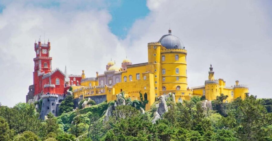 Lisbon: Sintra, Pena Palace, Quinta Regaleira, Cabo da Roca - Quinta da Regaleira: the palace-meets-symbolism stop