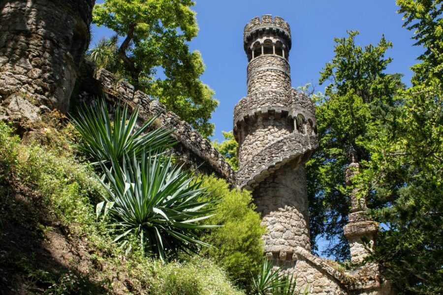 Lisbon: Sintra, Regaleira with ticket guided tour by train - Small practical tips that make the day smoother