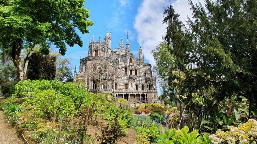 Lisbon: Sintra, Roca, Pena Palace, Quinta Regaleira passby - Who this Sintra and Coast day trip suits best
