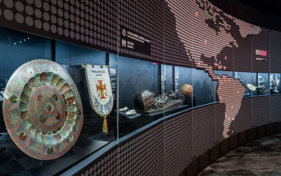 Lisbon: SL Benfica & Celtic FC Exclusive Museum&Stadium Tour - The Celtic 1967 treasures: trophies and never-seen objects