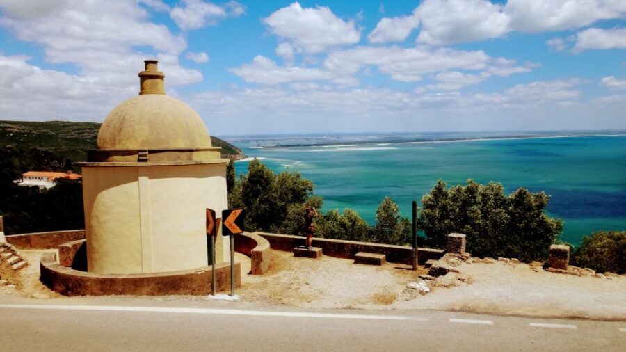 Lisbon: Southern Sights and Wine Private Tour - Price and value: what $147 per person really buys