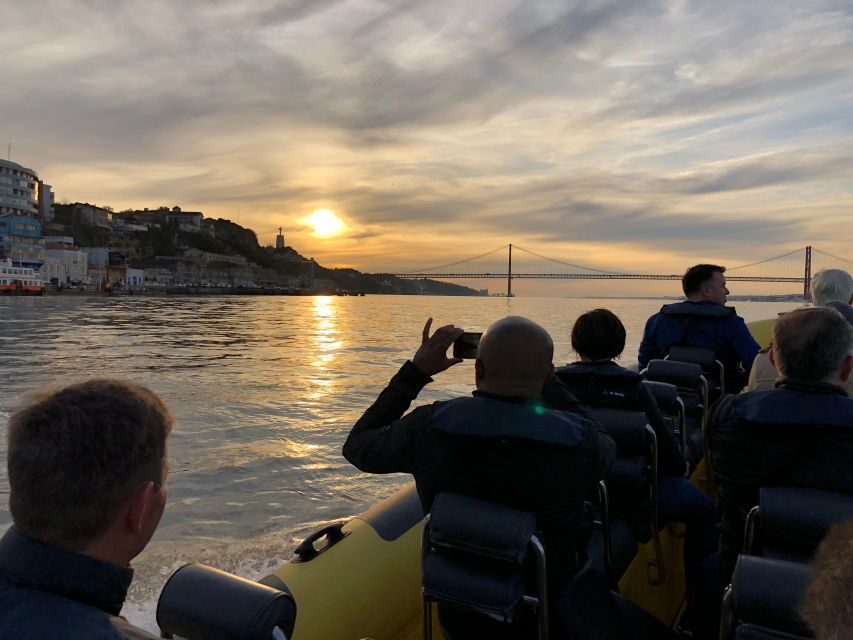 Lisbon Speedboat Sunset with Monuments Sightseeing - Key things to know before you ride