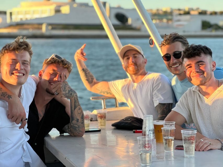 Lisbon: Splash Boat Party the only all inclusive party + SUP - Timing: why 4 hours feels right for this kind of day