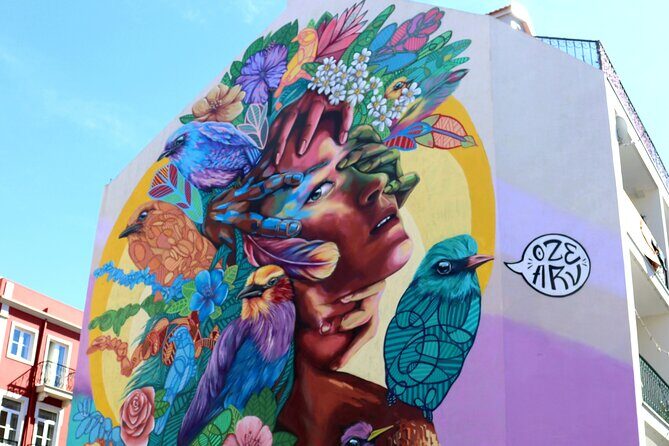 Lisbon Street Art and Lookout Point Tour - Getting Oriented at Miradouro da Graça (Sophia de Mello Breyner Andresen)