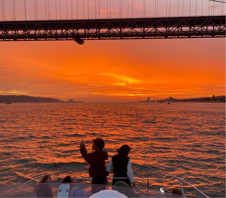 Lisbon: Sunset Boat Tour with Wine - Museum stop and river views before the 25 de Abril Bridge