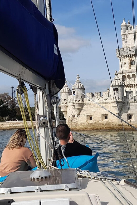 Lisbon: "Sunset" & "Day Tours" by boat, with drink and music - Meeting at Doca de Belém: easy to find, right for sunset