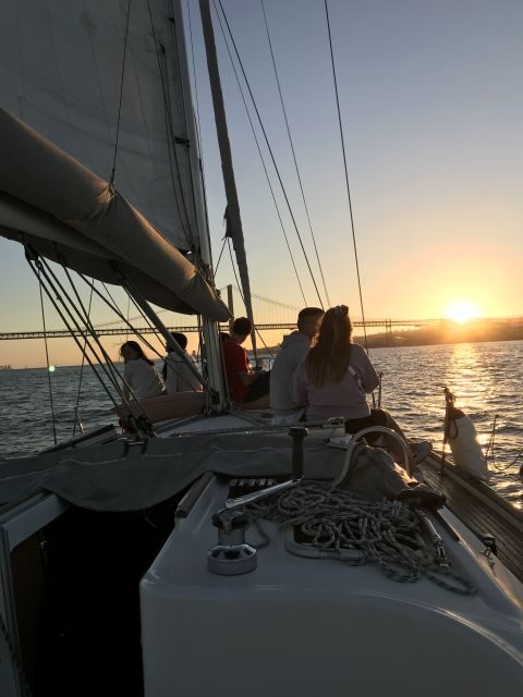 Lisbon Sunset Sailing – Small Group (max 10) Wine & History - The wine and the comfort factor: why the small details matter
