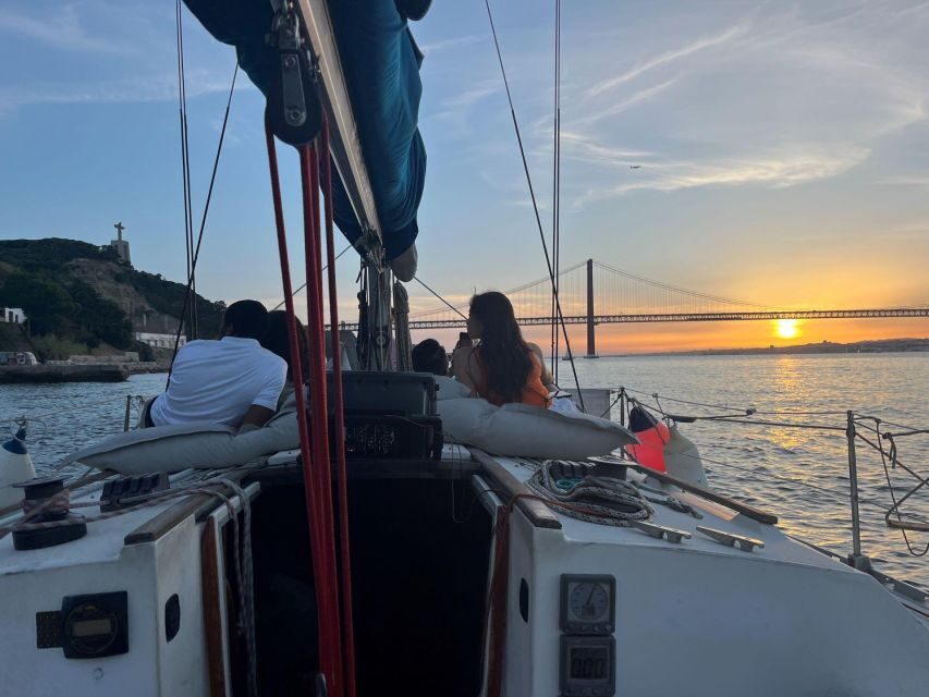 Lisbon Sunset Sensations 2h Cruise - Who this 2-hour cruise suits best