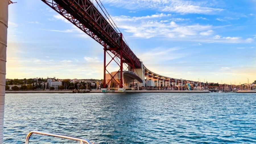 Lisbon: Tagus River Private 2-Hour Cruise - How the Captain’s Route Shapes Your Photo Stops