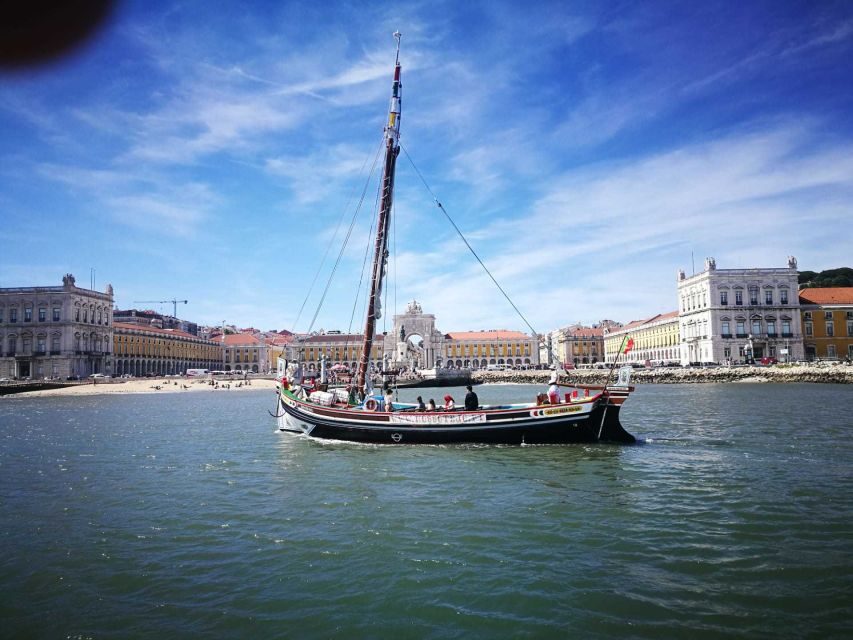 Lisbon: Tagus River Sunset Cruise in a Traditional Vessel - São Jorge Castle and Alfama from the river: the view shift that matters