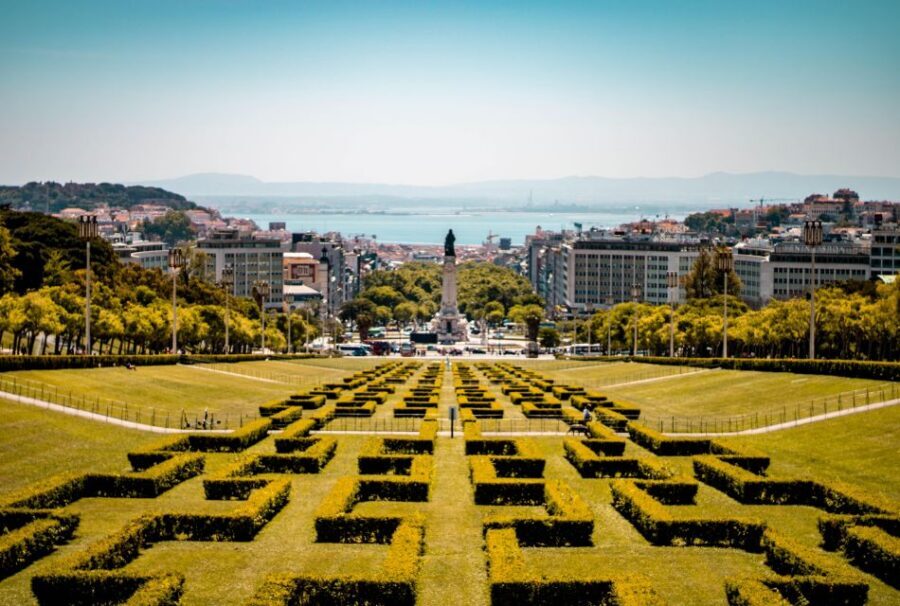 Lisbon: The city where it all started - Cristo Rei: where the best Lisbon picture actually happens