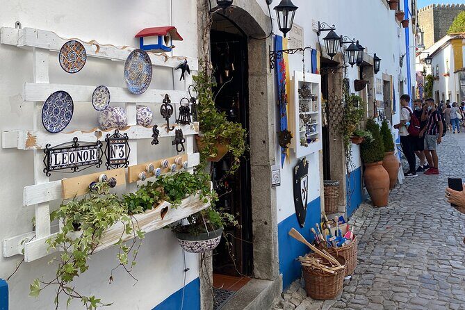 Lisbon to Fatima/Batalha/Nazare & Obidos guided tour 8pax group - Stop 5: Óbidos Village (Medieval Streets and the Ginga in Chocolate)